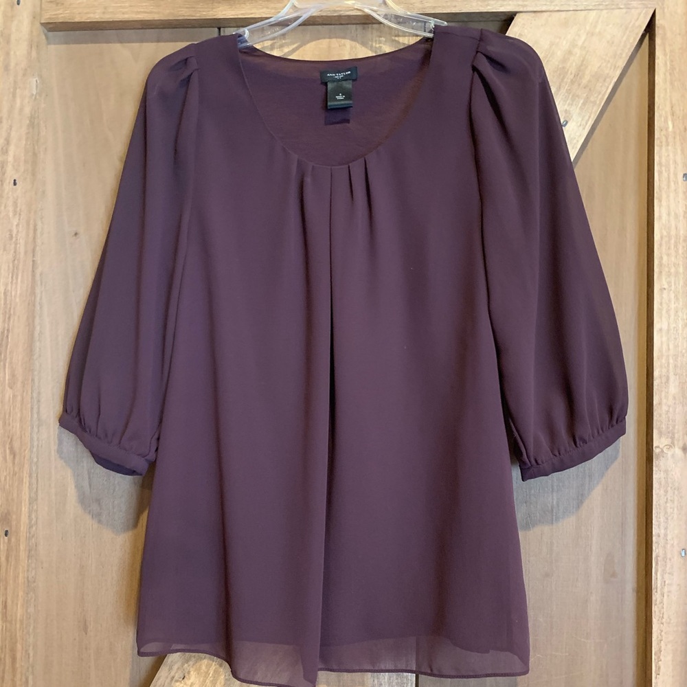 Ann Taylor blouse - excellent condition.